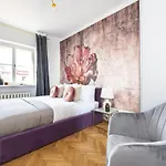 Gallery 7 - Apartment 7